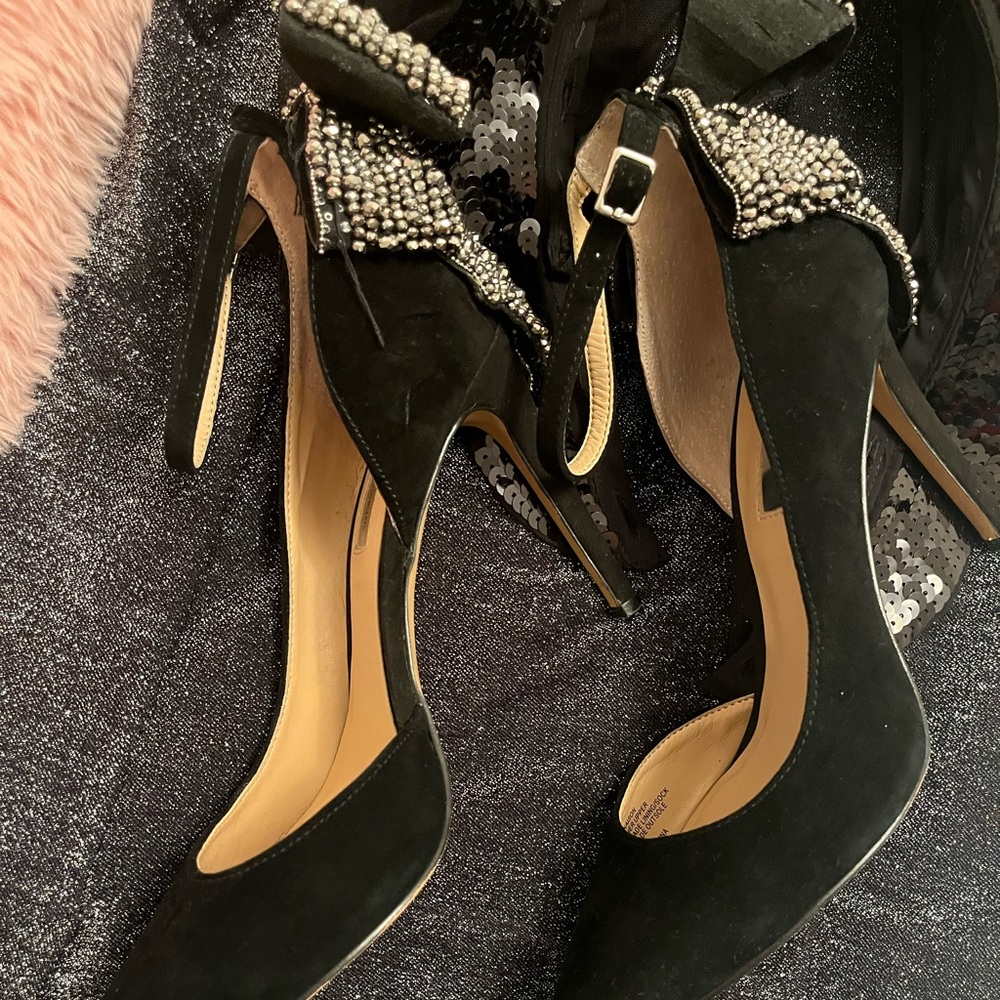 Black velvet heels 8.5